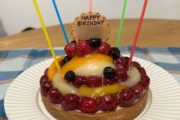 誕生日ケーキ
